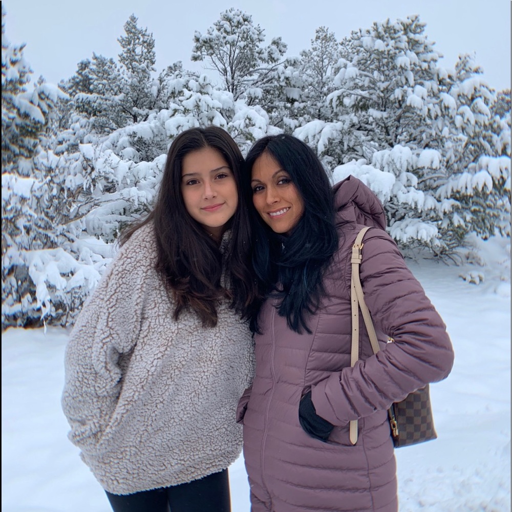 Meet your Posher, Isabella